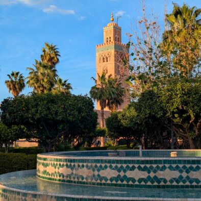 📍 Marrakech - SPOTS PHOTO KOUTOUBIA_La Koutoubia est l_un des emblèmes de la ville _ impossible de la rater si vous venez à Marrakech car elle se voi_3